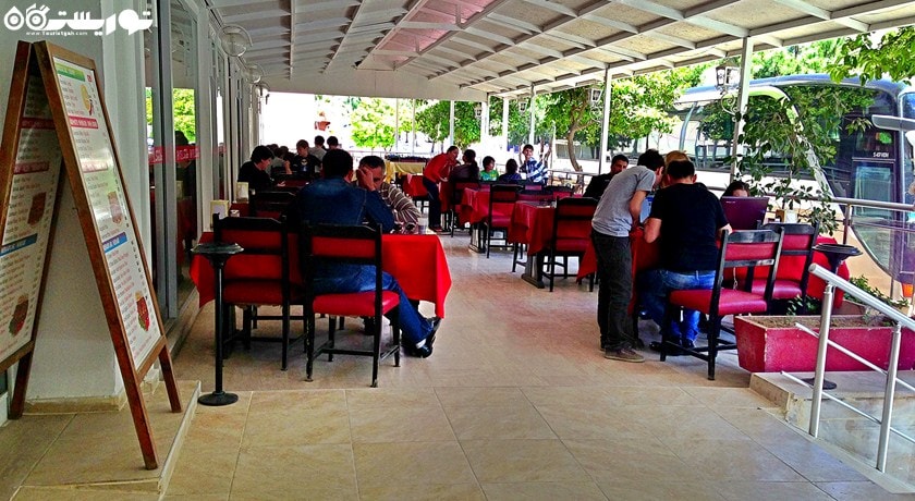 رستوران فضای باز هتل